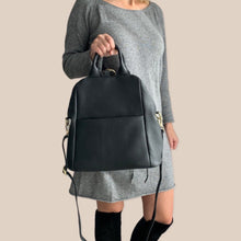 Cargar imagen en el visor de la galería, Mochila FIRENZE Nero