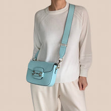 Cargar imagen en el visor de la galería, Bolso SOFIA Celeste